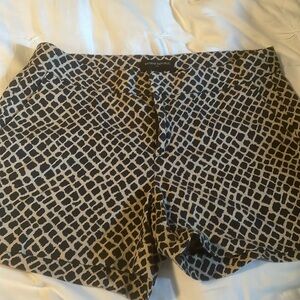 Banana Republic print women’s shorts